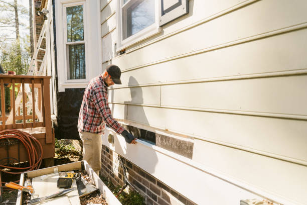 Trusted Storm Damage Siding Repair service in Jacksonville, OR - Creative Siding